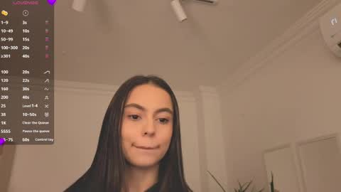 Alejandra online show from 05-05-26, 11:18