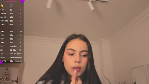 Alejandra online show from 05-07-26, 11:15