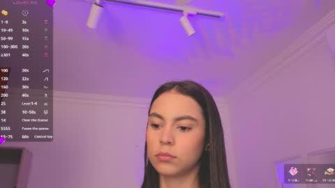 Alejandra online show from 06-12-26, 11:31