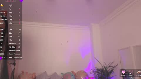 Alejandra online show from 06-26-26, 11:47
