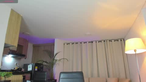 A L E J A N D R A online show from 02-07-26, 11:03