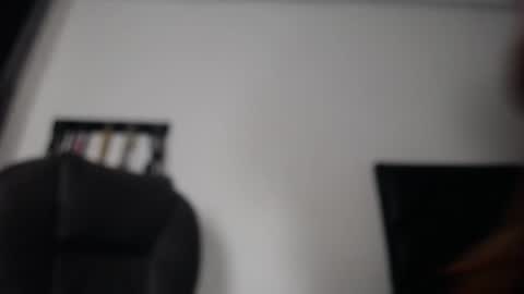 alejahornyx online show from 01-31-25, 08:43