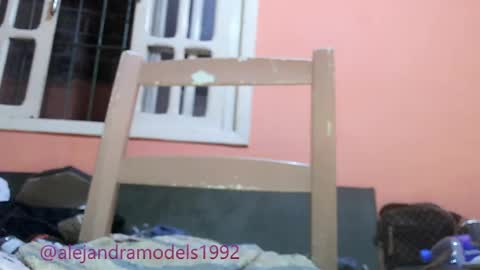 Alejandra online show from 05-04-26, 09:38