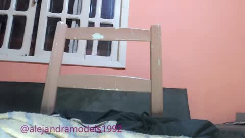 Alejandra online show from 05-21-26, 09:55