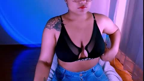 Alejandra  online show from 09-14-25, 09:47