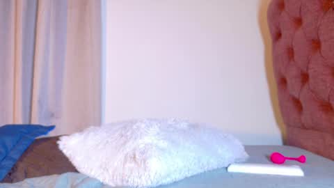 Snapshot of alejandra_dunn1 chatting on 05-16-26, 12:29 alejandra_dunn1 online show from 05-16-26, 12:29