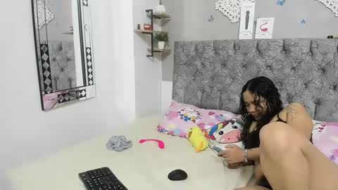 alejandra_evanss online show from 12-04-24, 02:53