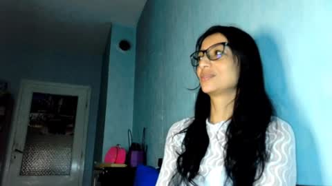 Snapshot of alejandracherry_ chatting on 12-14-24, 06:20 Alejandra online show from 12-14-24, 06:20
