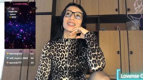 Snapshot of alejandracherry_ chatting on 01-26-25, 01:04 Alejandra online show from 01-26-25, 01:04
