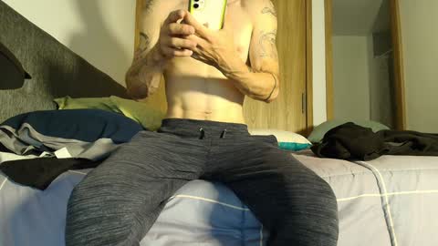 Alejandro Hernndez online show from 01-30-25, 04:48