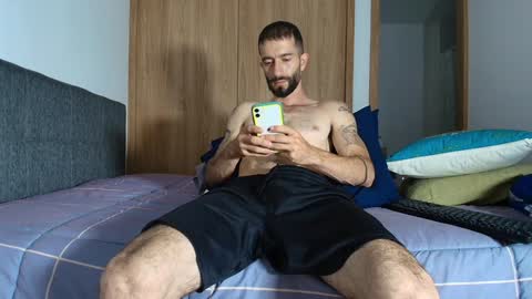 Alejandro Hernndez online show from 01-31-25, 03:52