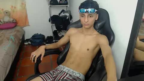 alejandro_cutee online show from 11-25-25, 02:22