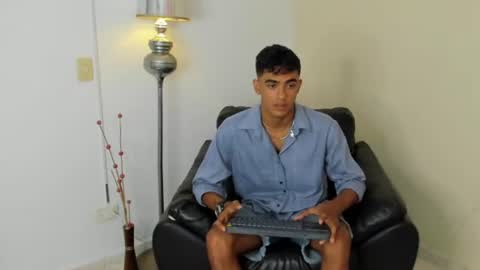 Alejandro williams online show from 06-20-26, 06:22