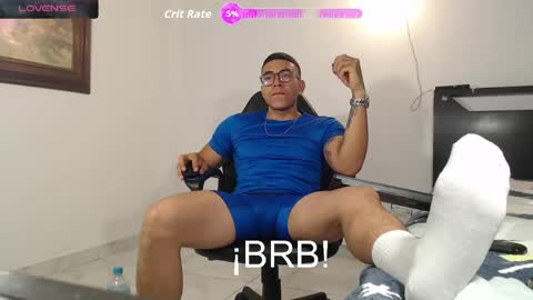 Snapshot of alejandrocock23 chatting on 05-11-26, 09:15 alejandrocock online show from 05-11-26, 09:15