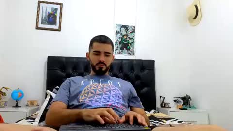 alejandroo_7 online show from 07-31-26, 07:13
