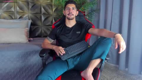 Alejo  online show from 12-28-24, 07:22