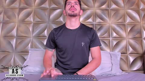 Alejo  online show from 01-06-25, 03:29