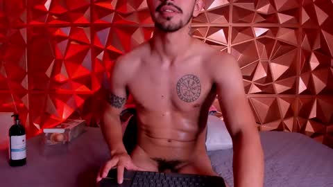 Alejo  online show from 03-07-25, 01:42