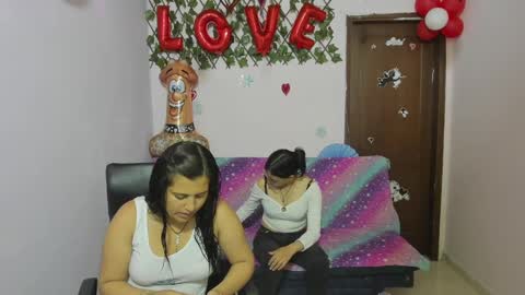 zoe and Kataleya online show from 02-22-25, 12:51
