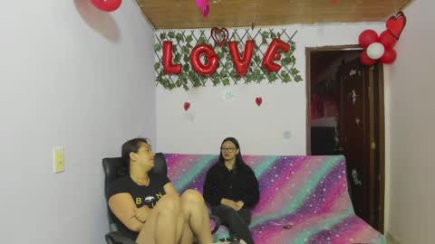 zoe and Kataleya online show from 02-25-25, 12:24