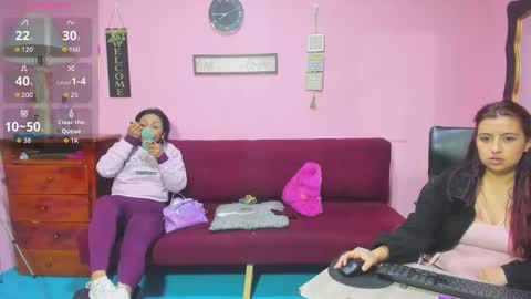 zoe and Kataleya online show from 10-16-25, 12:44