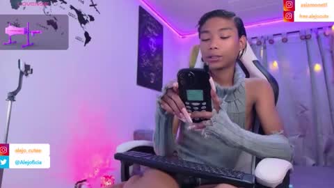 Snapshot of alejo_cute chatting on 01-17-26, 11:08 alejo_cute online show from 01-17-26, 11:08