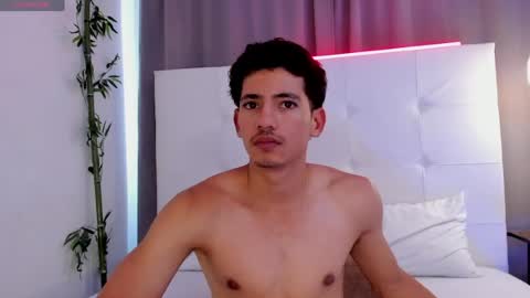 alejo_exotic online show from 07-28-26, 06:20