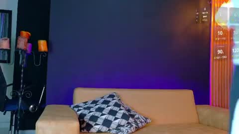 alejo_gray1 online show from 06-25-26, 07:18