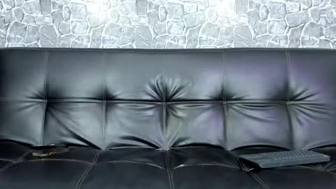 Snapshot of alejo_peverell chatting on 10-24-25, 08:27 alejo peverell online show from 10-24-25, 08:27