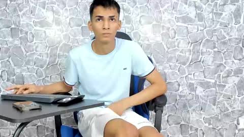 alejo peverell online show from 01-11-26, 06:13