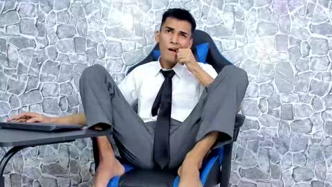 alejo peverell online show from 03-13-26, 06:09