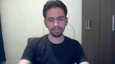 Snapshot of alejo_shy chatting on 12-08-24, 05:39 alejo_shy online show from 12-08-24, 05:39