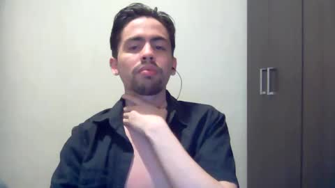 Snapshot of alejo_shy chatting on 12-23-24, 06:11 alejo_shy online show from 12-23-24, 06:11