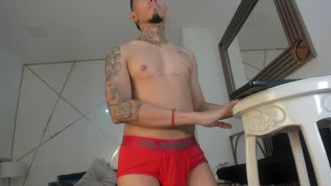 alejo_strong24 online show from 05-04-26, 01:07