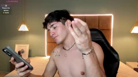 ALejoo Saenz online show from 05-09-26, 04:28