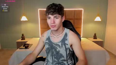 ALejoo Saenz online show from 06-14-26, 07:49