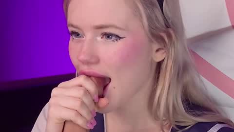 Lexi online show from 03-07-25, 06:57