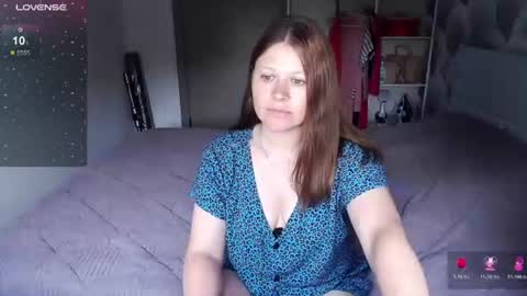 Snapshot of aleksasamui chatting on 07-21-26, 07:54 Aleksa online show from 07-21-26, 07:54