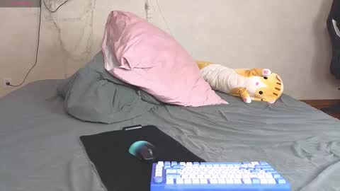 Snapshot of alena_hot_sex chatting on 03-17-26, 08:23 Alena online show from 03-17-26, 08:23