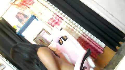 Snapshot of alena_sanggre69 chatting on 05-22-26, 12:00 Kimmygirl online show from 05-22-26, 12:00