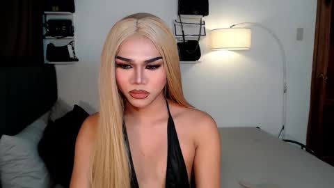 alenajones online show from 01-25-25, 08:42