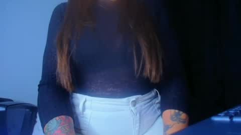 Snapshot of aleska_dollx chatting on 02-27-25, 02:10 QUEEN OFF MILk IM BACK 15 NOV online show from 02-27-25, 02:10