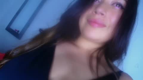 Snapshot of aleska_dollx chatting on 09-17-25, 12:23 QUEEN OFF MILk IM BACK 15 NOV online show from 09-17-25, 12:23