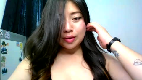 Snapshot of aleska_dollx chatting on 07-23-26, 08:29 QUEEN OFF MILk IM BACK 15 NOV online show from 07-23-26, 08:29