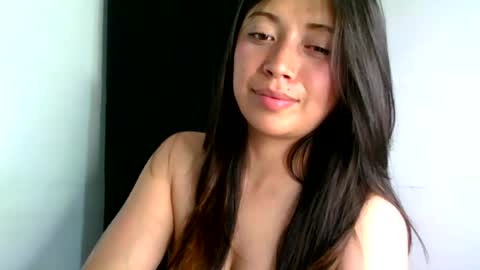 Snapshot of aleska_dollx chatting on 08-06-26, 01:07 QUEEN OFF MILk IM BACK 15 NOV online show from 08-06-26, 01:07