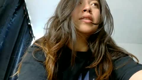 Snapshot of aleska_dollx chatting on 08-09-26, 05:18 QUEEN OFF MILk IM BACK 15 NOV online show from 08-09-26, 05:18