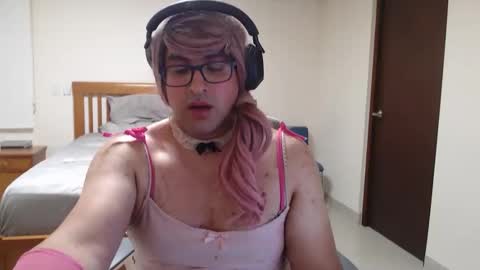 AlessaBabyGirl840 online show from 04-30-26, 12:11