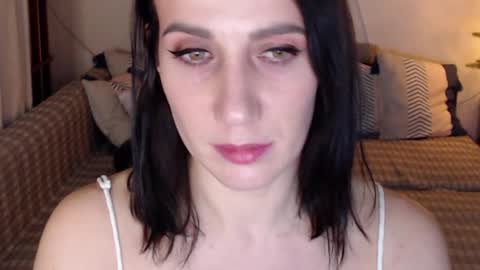 Snapshot of alessandra_foxy chatting on 01-02-25, 03:40 Sandra online show from 01-02-25, 03:40