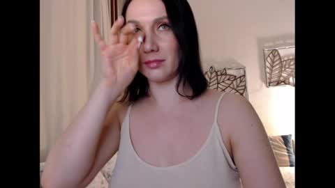 Sandra online show from 03-30-26, 03:57