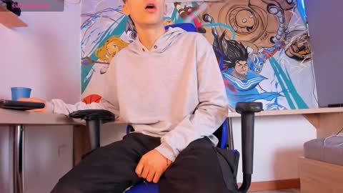 Snapshot of alessandro_dybala chatting on 12-26-24, 11:43 Alessandro Dybala online show from 12-26-24, 11:43
